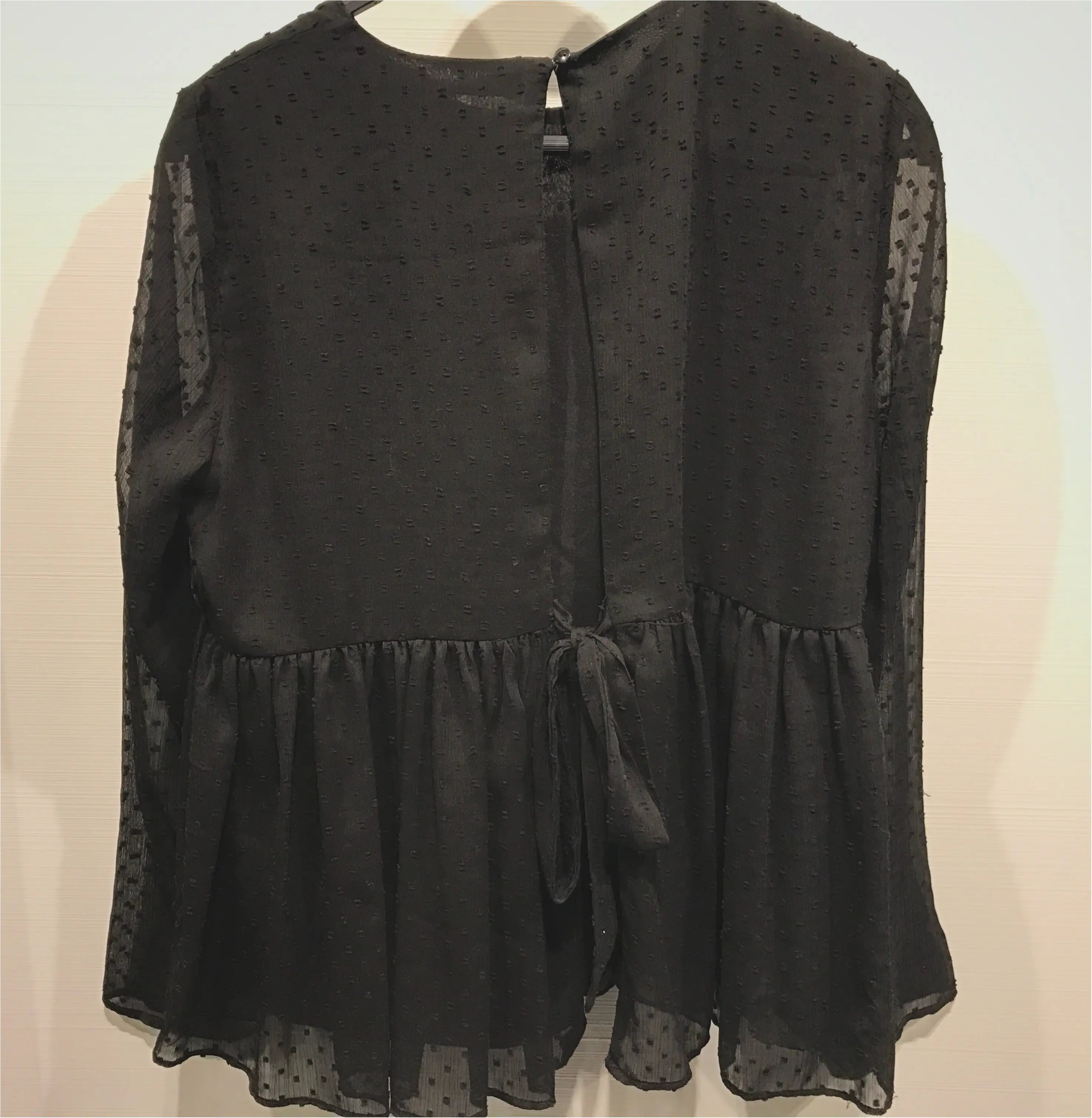 1枚でおしゃれに決まる『刺繍ブラウス』‼ 断然人気は【ZARA】♪_3