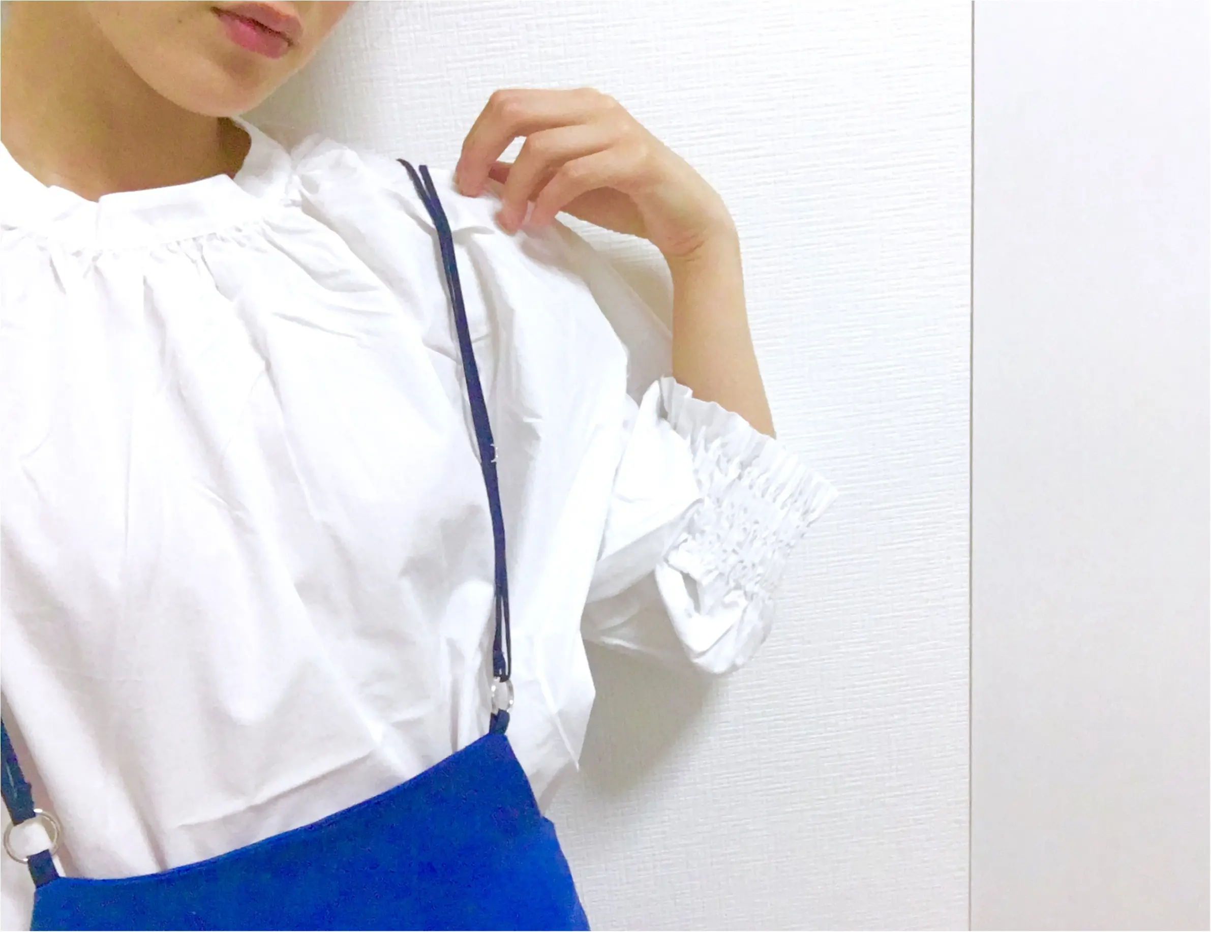 【UNIQLO】発売1週間で完売続出⁈見つけたらマストバイな《秋まで使える優秀ブラウス》❤️_1