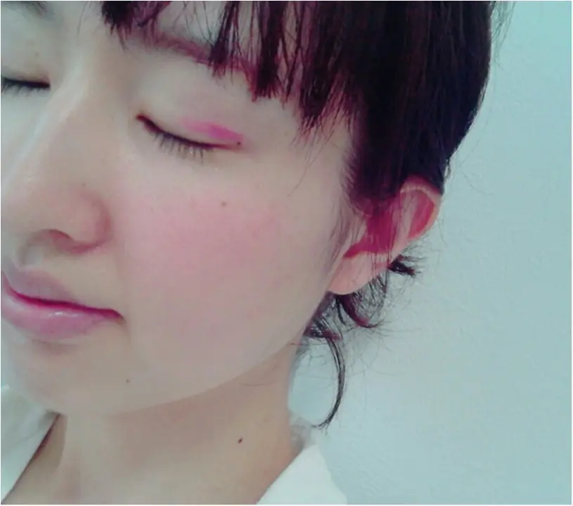 もう「腫れてる?」なんて言わせない!奥二重さんの【ピンク アイシャドウ】の使い方*(443 まゆ_2