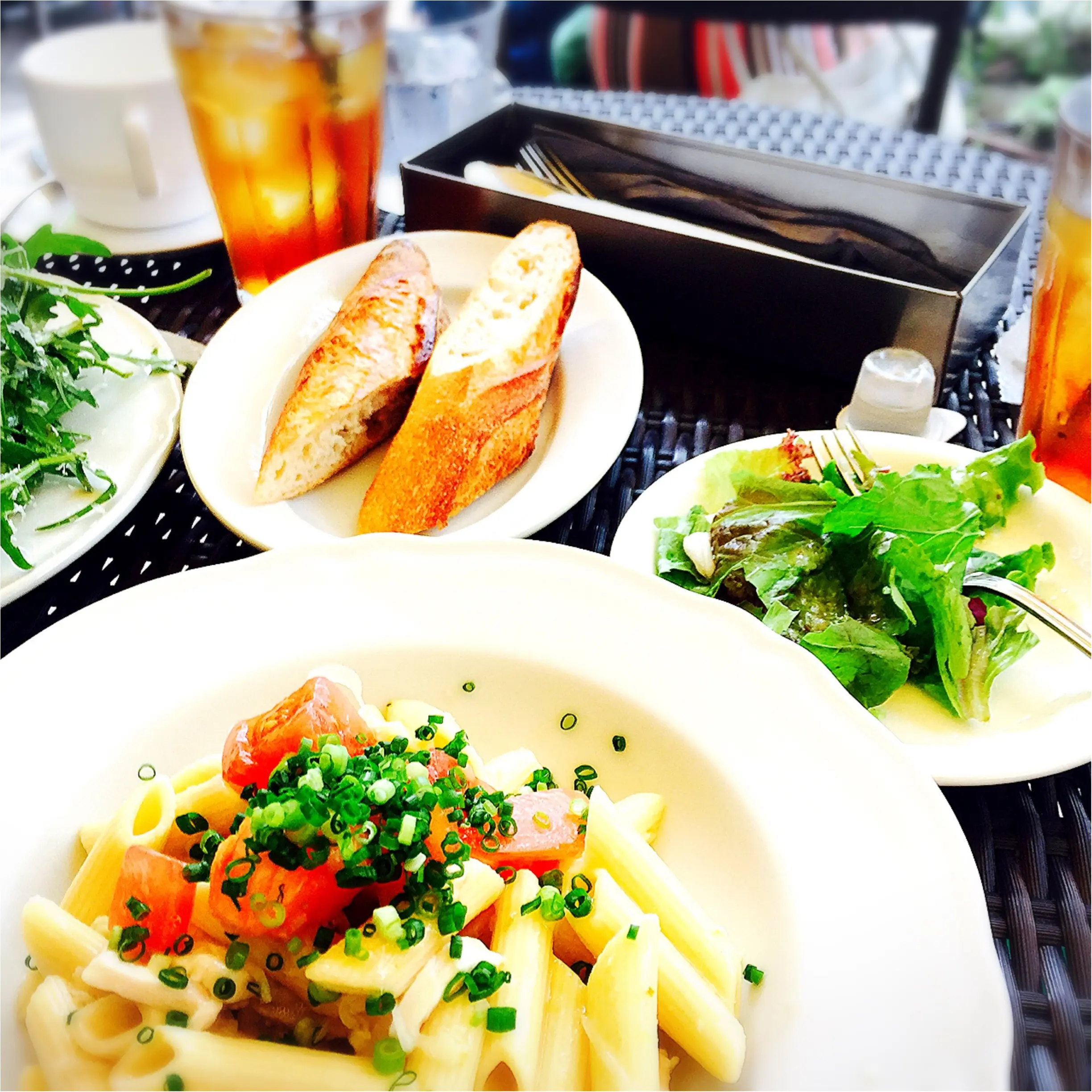 《都会のオアシス♡渋谷347cafe》プールサイドでおしゃれランチ女子会はいかが?_3
