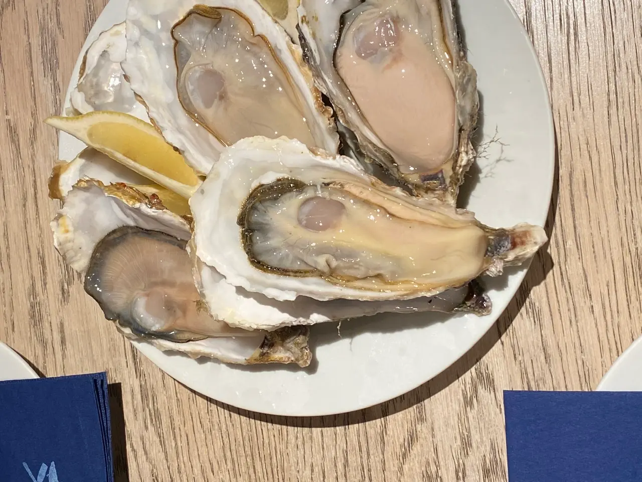 生牡蠣の料理
