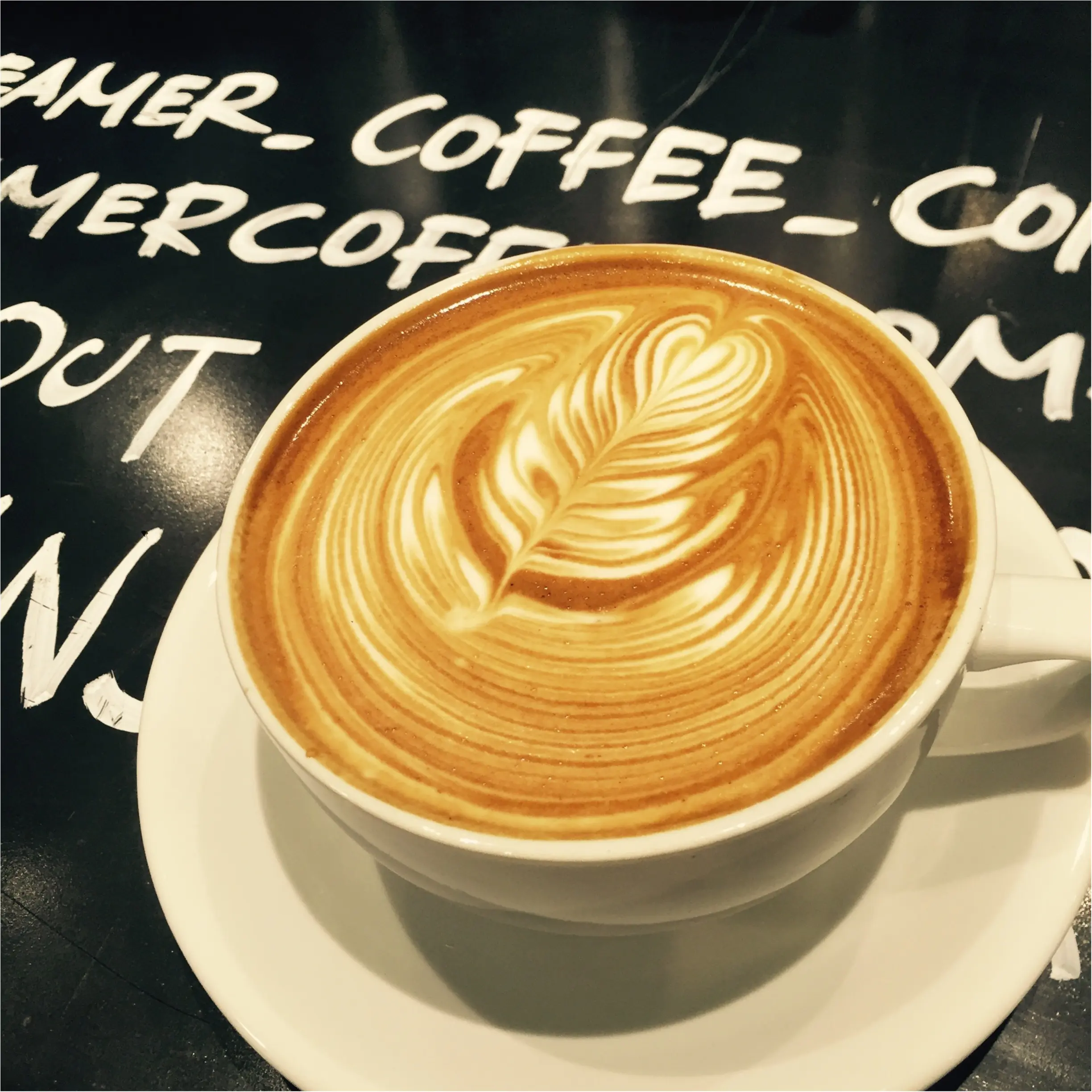 ストリーマーコーヒーカンパニーのラテがフォトジェニック♡!_3