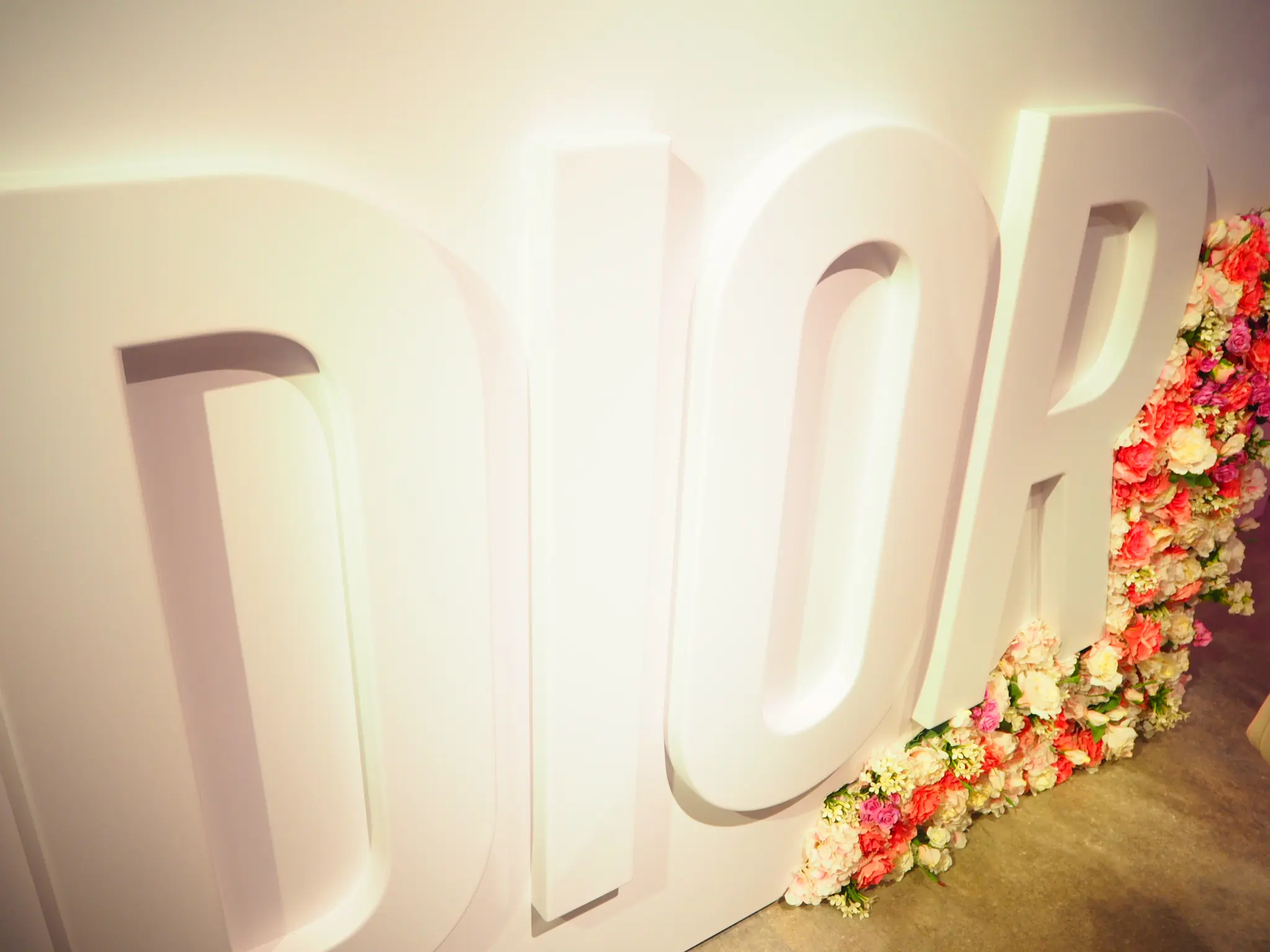 【Dior展示会】LOVE N'ROSES に行ってきました♡ 限定トートバッグもGET♡_7
