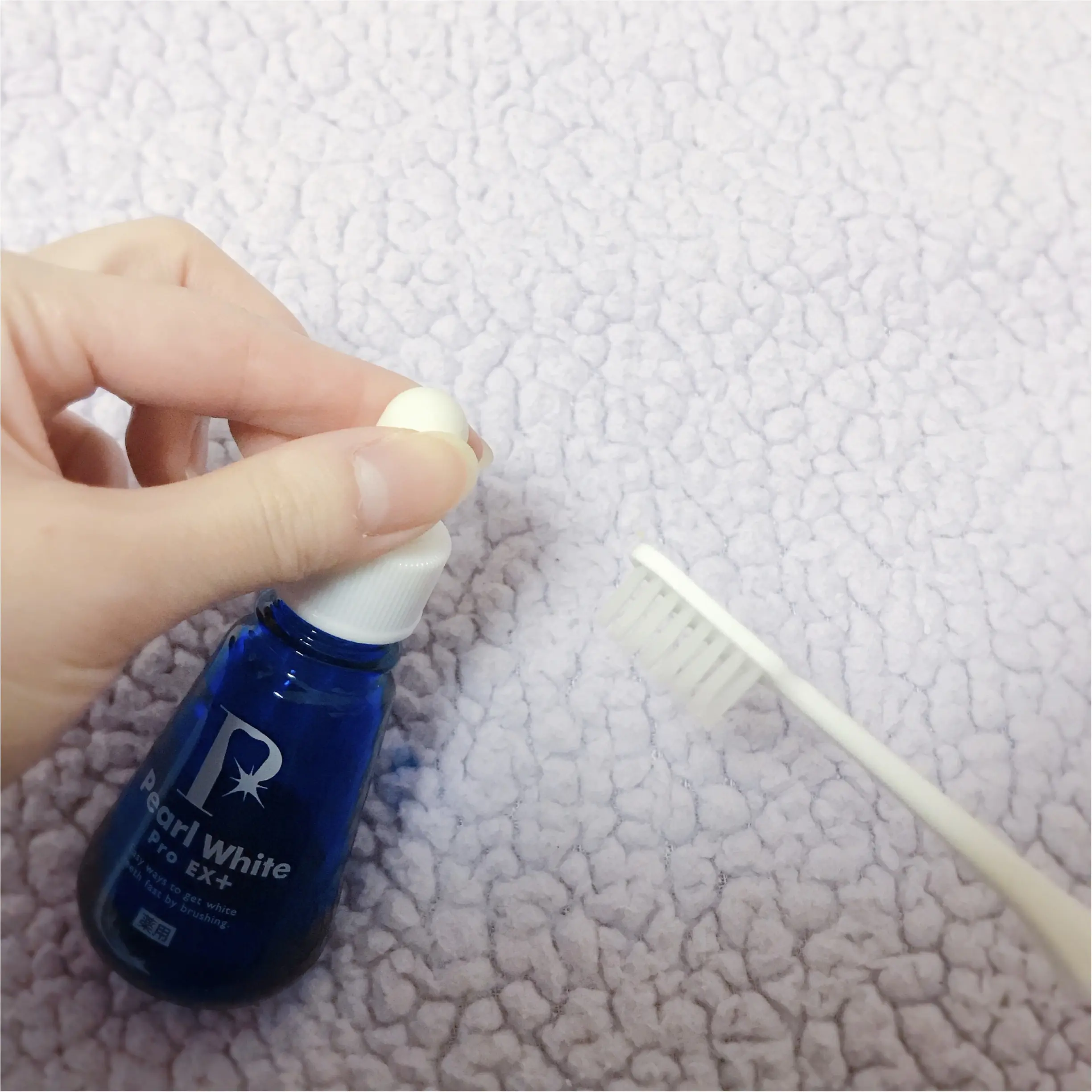 【口コミで超有名!】-歯が綺麗だと第一印象が良くなる-お手軽に始められるホームホワイトニングが大人気♡_2
