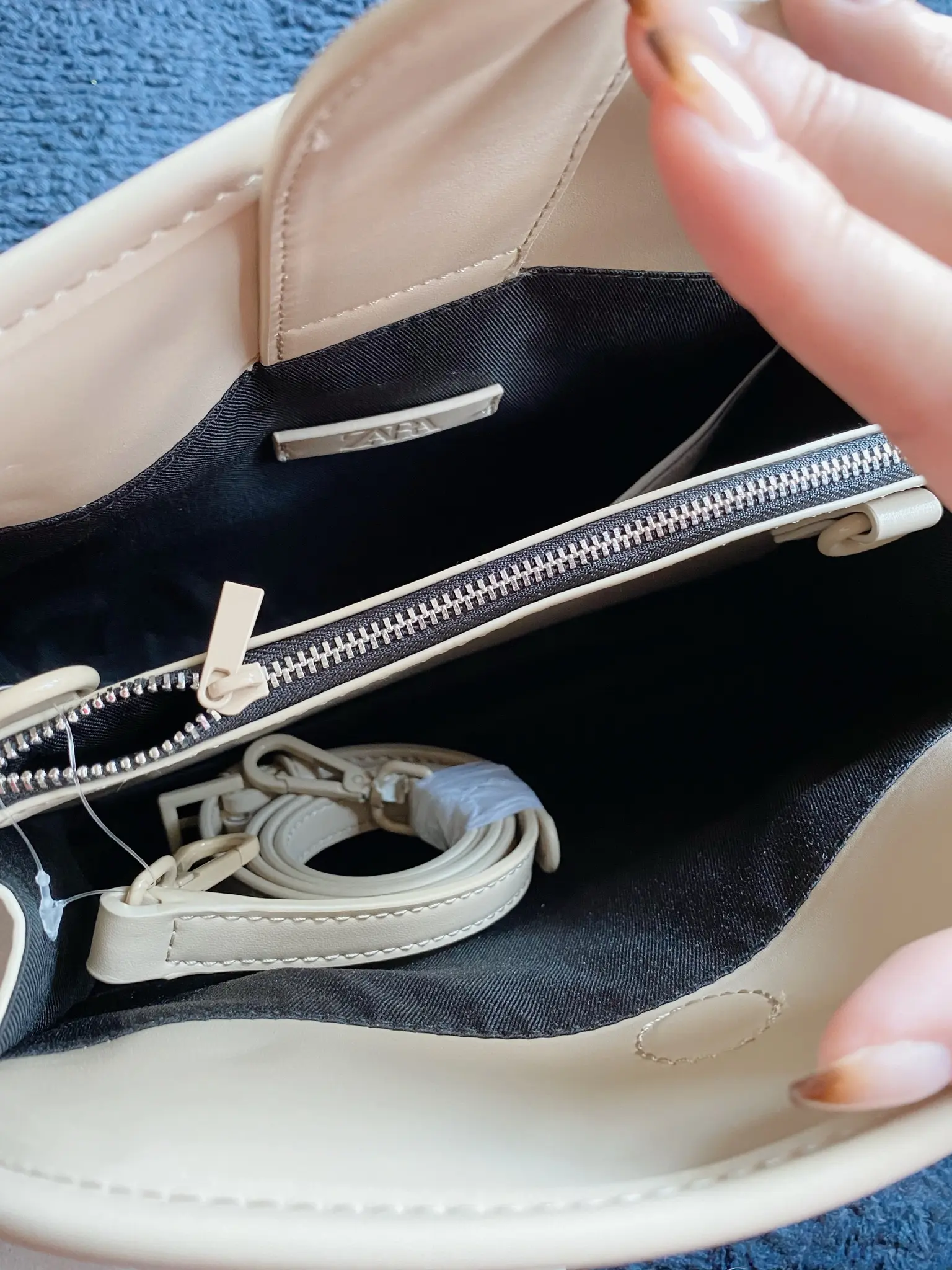 【ZARA】Saleで購入した万能ミニシティバッグでお出かけ_3