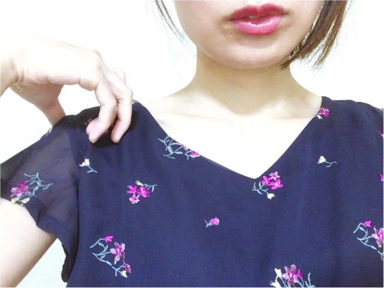 【SALE】プリプラ!《Honeys》可愛い♡流行り刺繍ブラウスと定番白カーディガンを♡_4