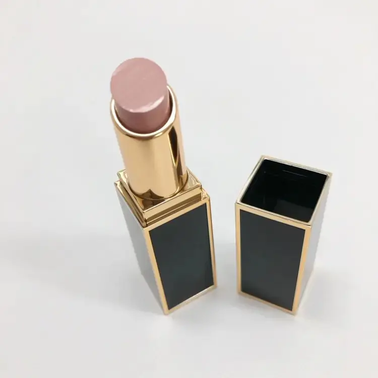 『トム フォード ビューティ』のリップ