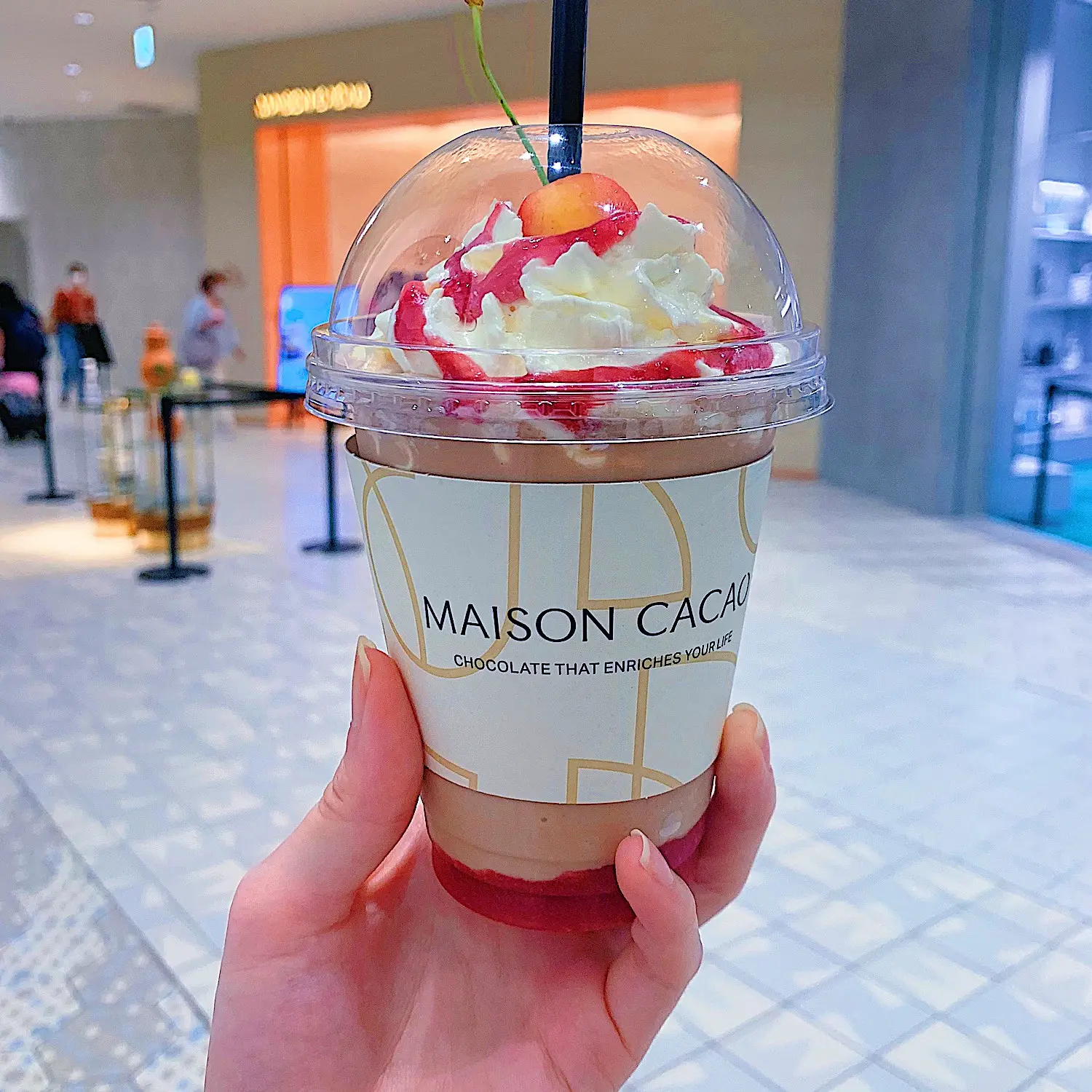 期間限定◇佐藤錦のさくらんぼ◇アロマ生チョコブランド「MAISON CACAO」生チョコっぺ さくらんぼ レポ_1