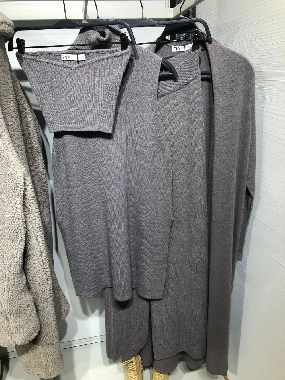 『ZARA』の秋冬はロマンティック&スパイシー☆ 展示会で見つけたバッグやアクセ、シューズに大注目! 記事Photo Gallery_1_24