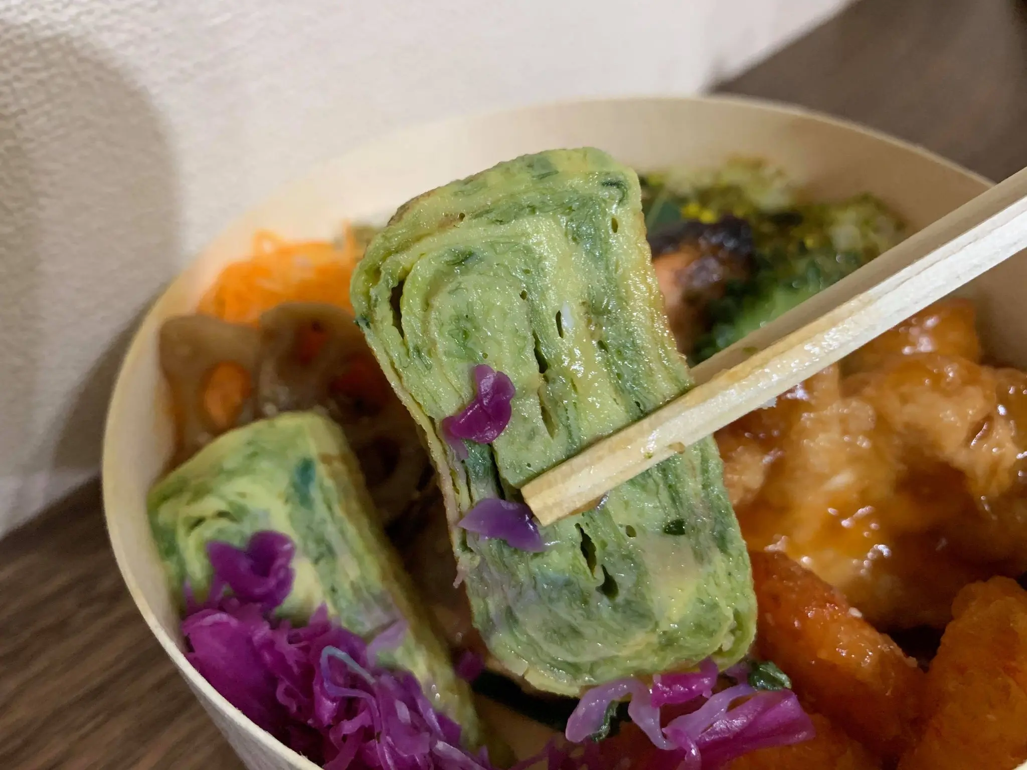 ミシュランシェフがつくる栄養満点”ユーグレナ”をつかったお弁当が美味しいって噂_5