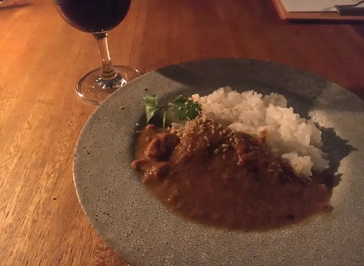 【渋谷】旅のお供はカレーとワイン。渋谷《Sta.》から始まる本と人生の旅へ出かけよう。_8