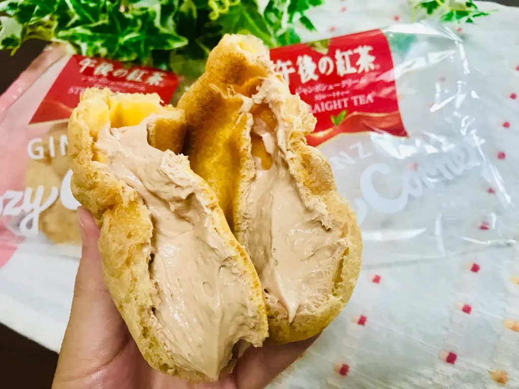 夢のコラボ!紅茶クリームが絶品❤︎【午後の紅茶】がシュークリームになっちゃった♡_4