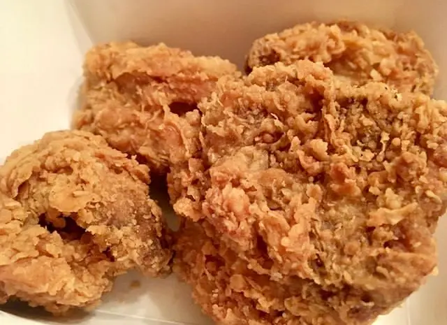 「愛の不時着」にでてくる韓国発祥のオリーブチキン食べてみました_3