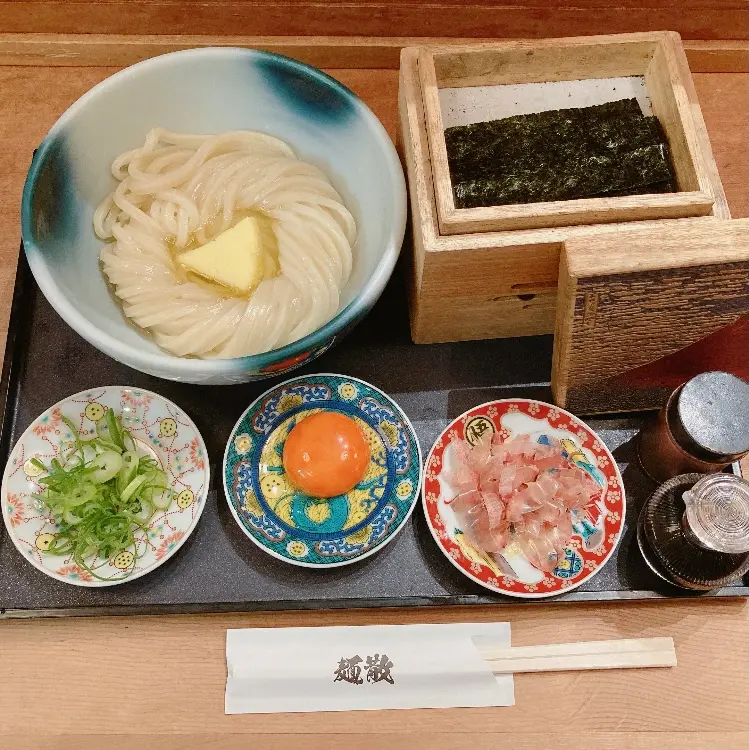 【1,500円也!究極のかま玉うどん】麺散@表参道_1