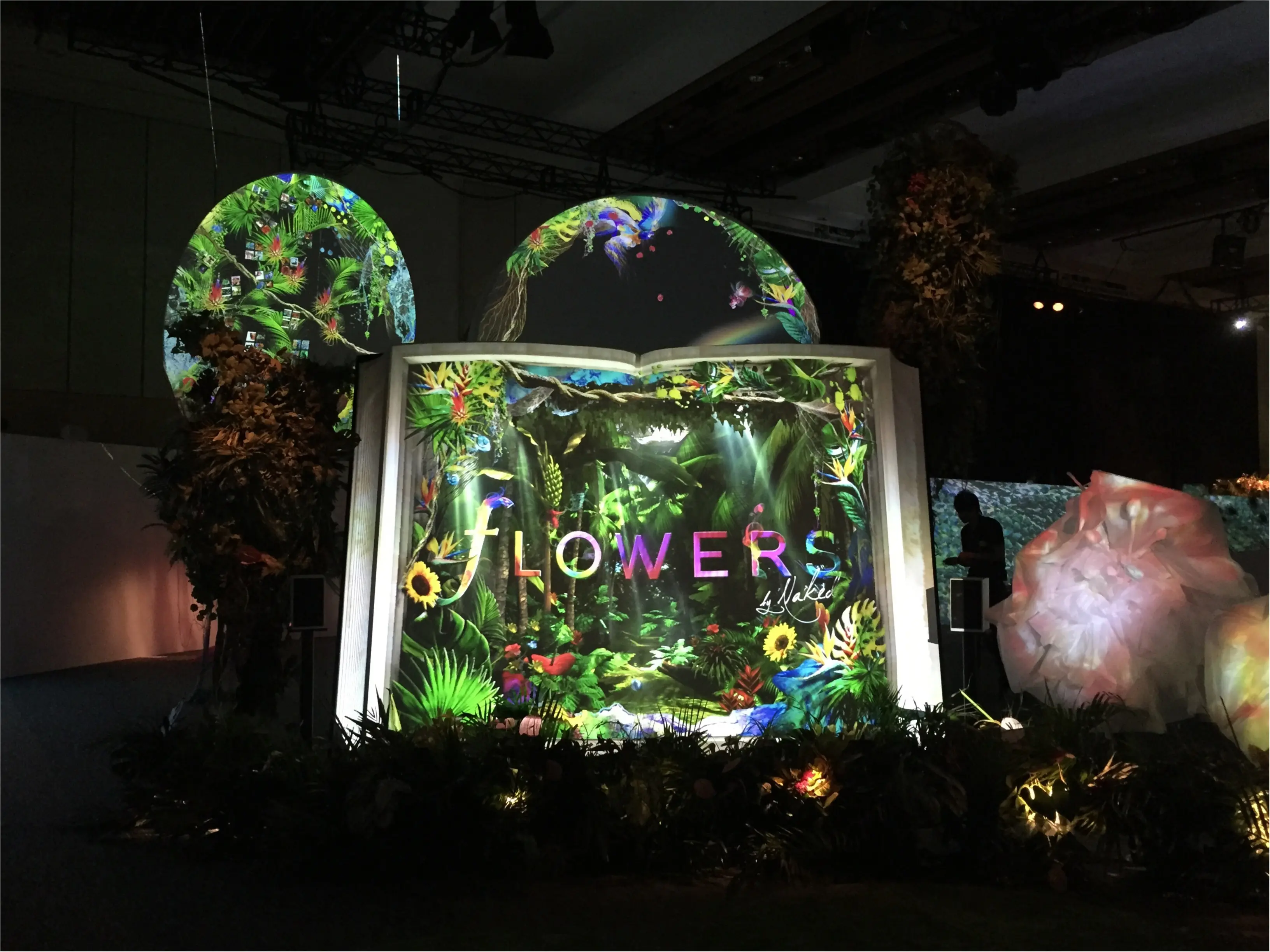 【8/31まで】五感で楽しむ花の楽園《*FLOWERS BY NAKED*》に行ってきました♪♪他にもNAKEDに出会える場所を紹介☆_1