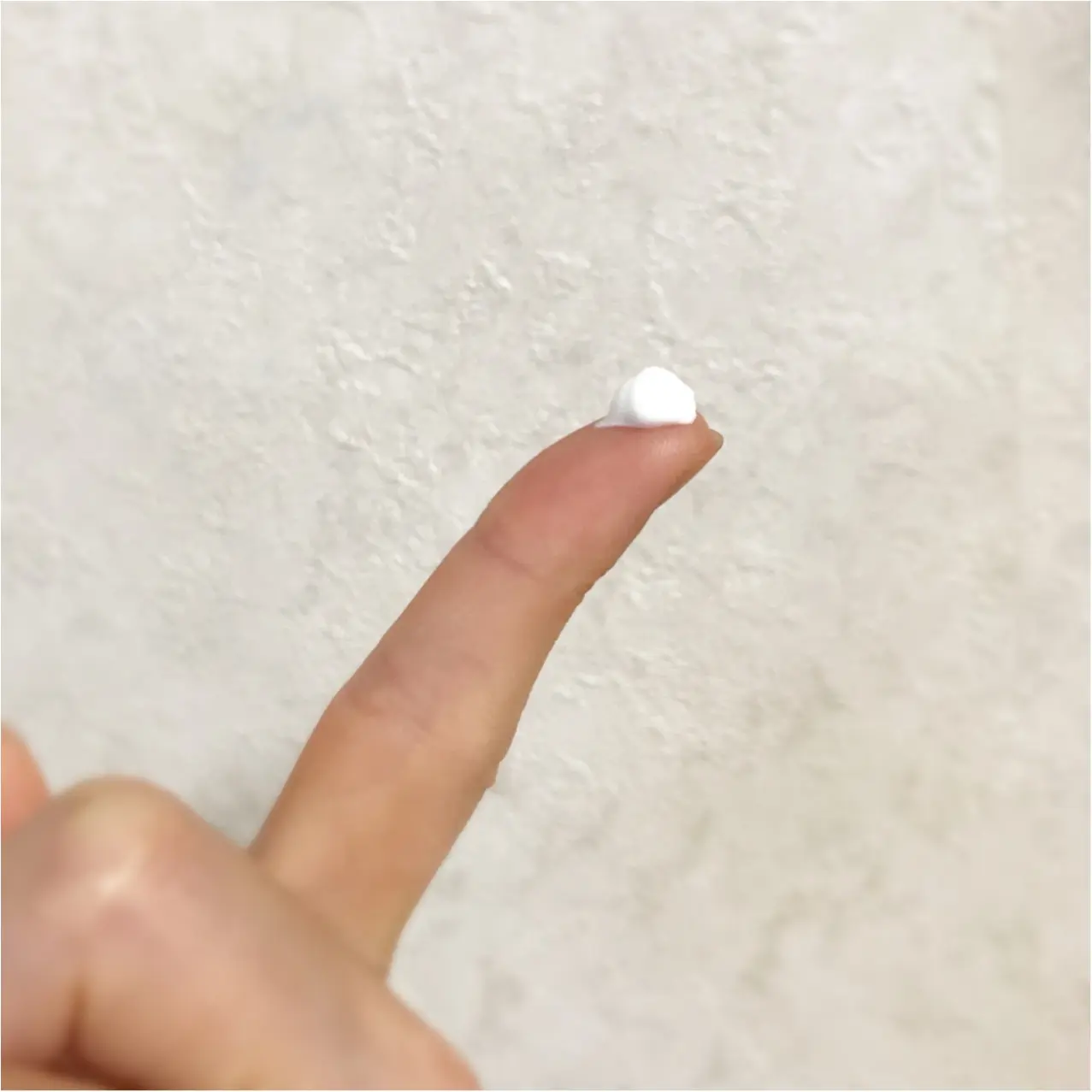《まるで塗るストッキング?》ナマ脚の季節にお役立ち♡美脚に魅せるボディ用ファンデ_2