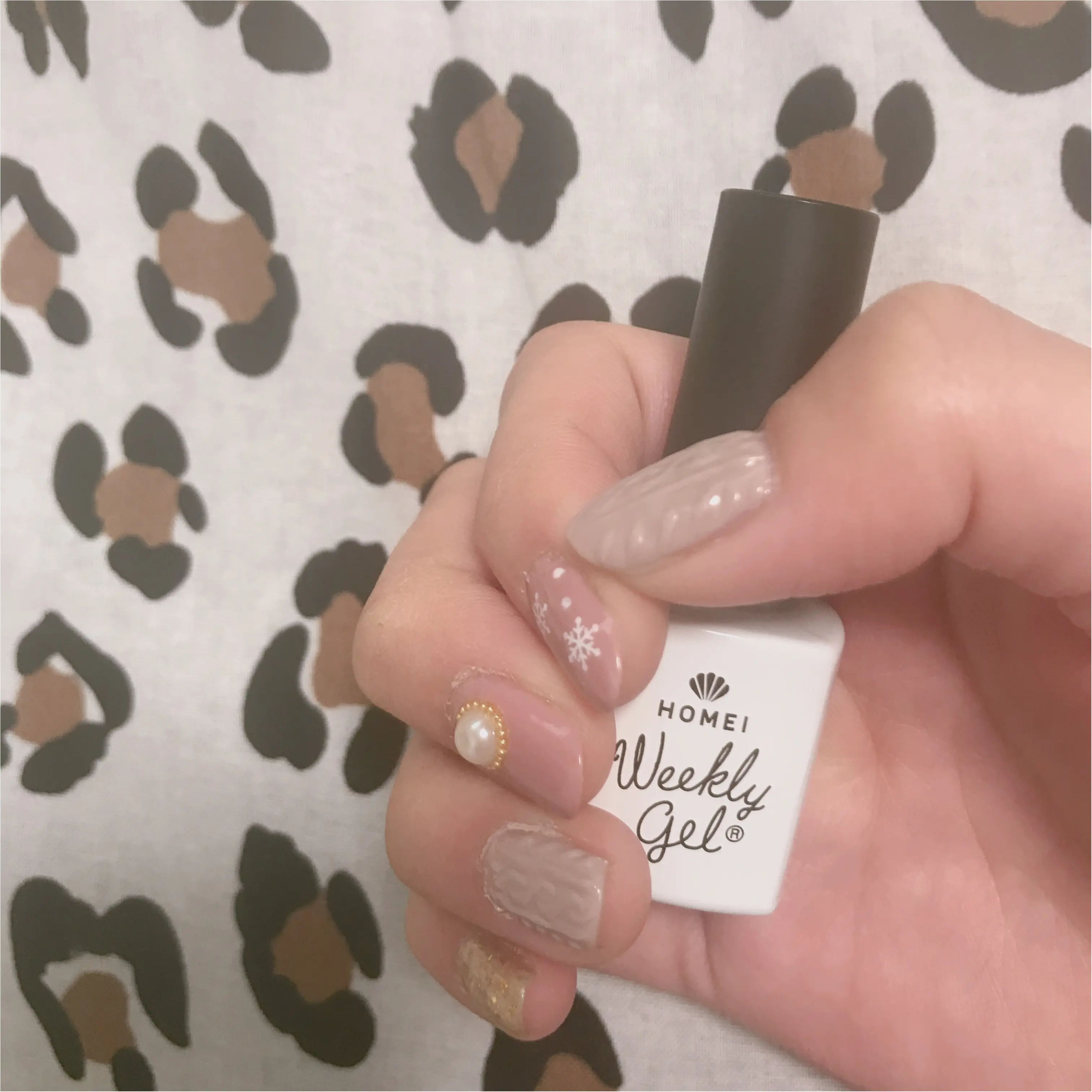 職業柄ジェルネイルが出来ないという方必見!!休日だけのジェルネイルが簡単にできるweeklygel ❤︎_1
