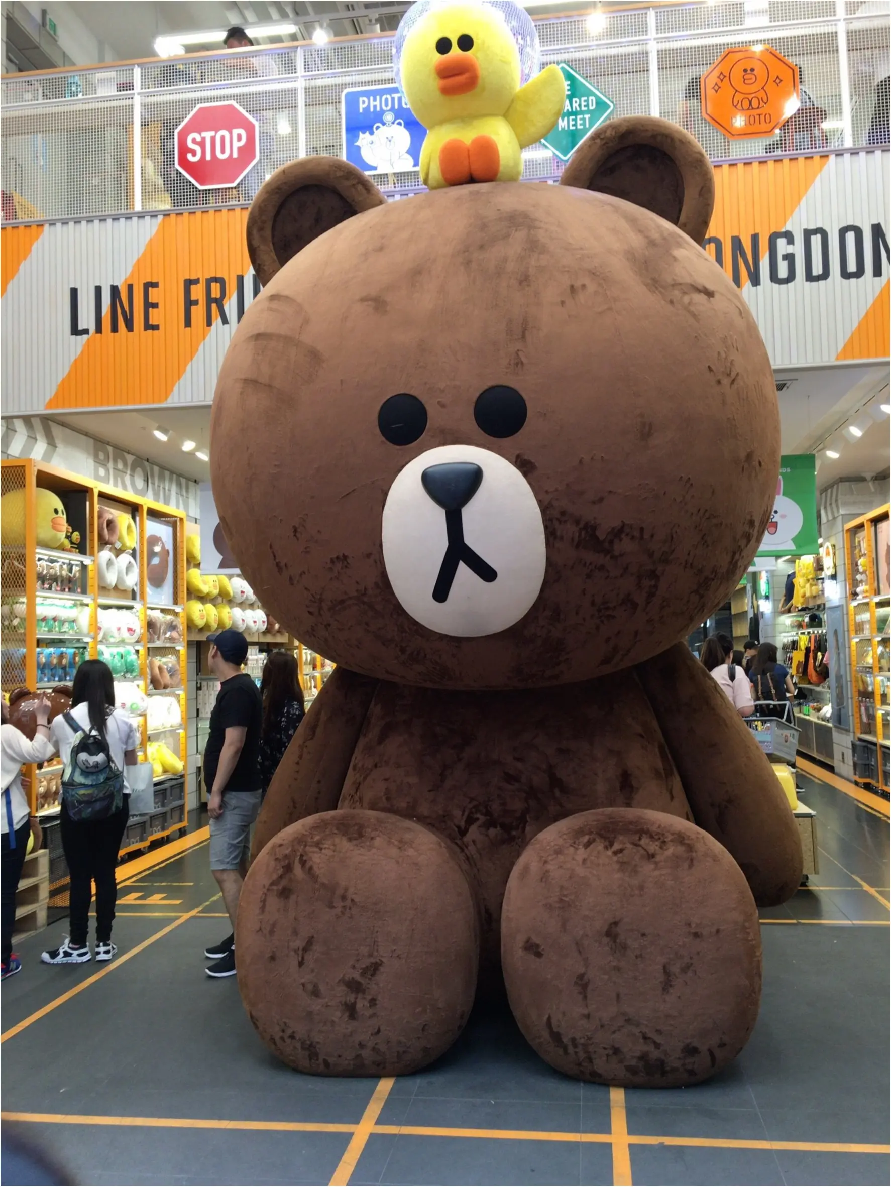 ♡【韓国大人気スポット‼︎】明洞のLINEグッズ専門店♡モアハピ◡̈のぞみ♡_6