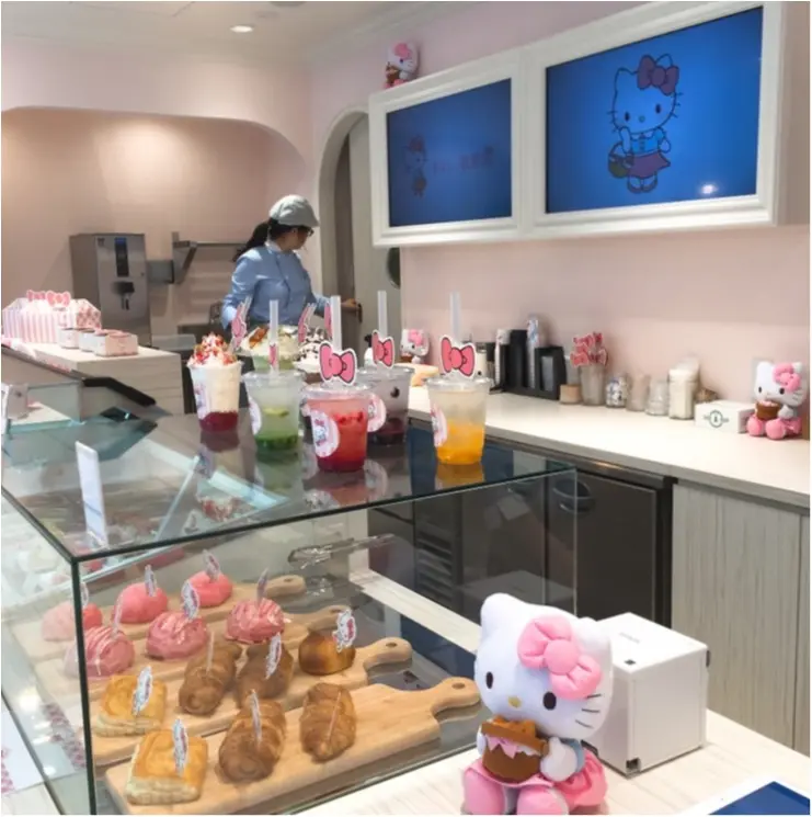 《キティちゃんのパン屋さんが原宿にオープン♡》かわいすぎるフード、限定グッツがたっくさん♡最後のページは初の試みです!!_8