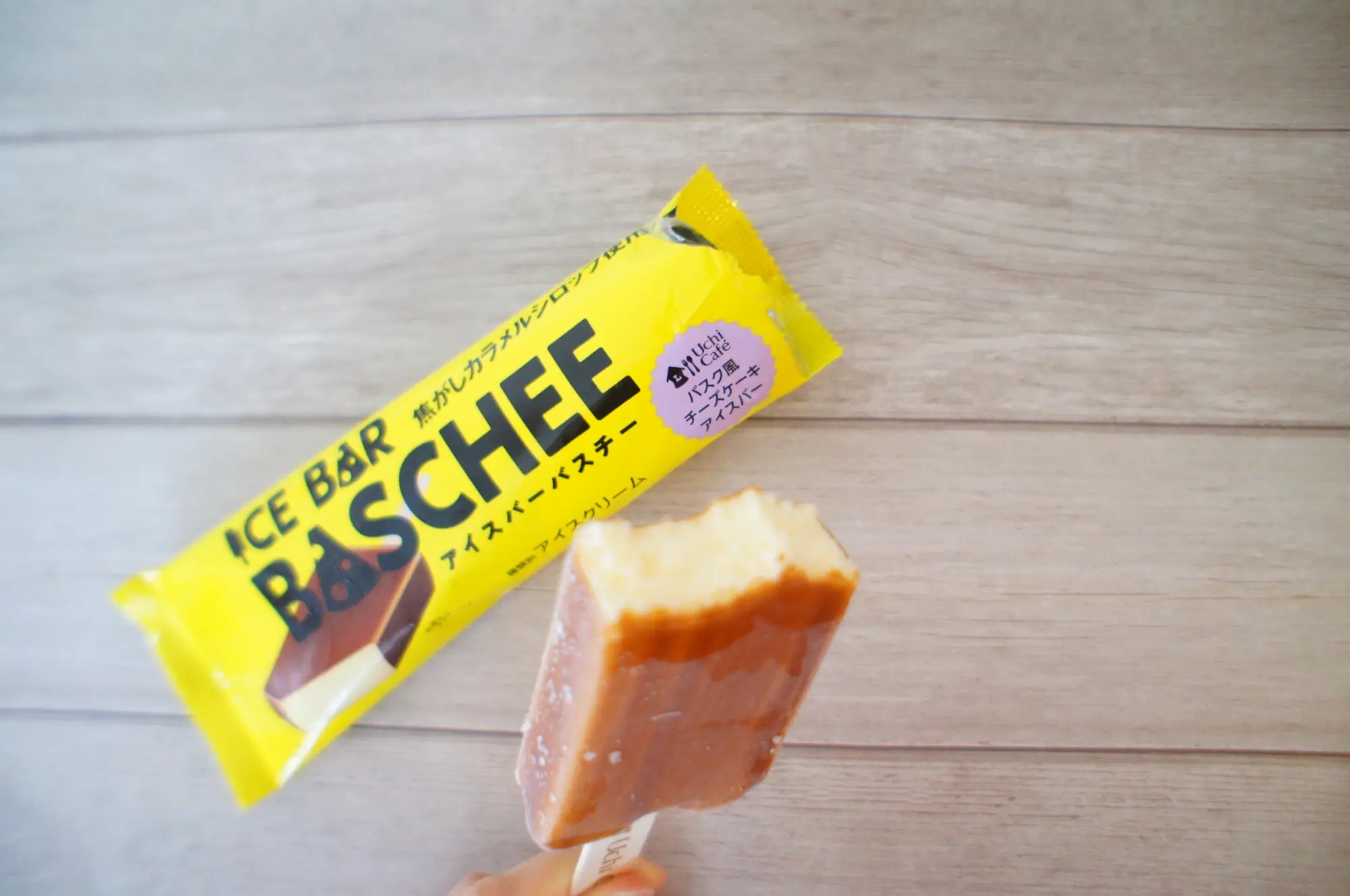 《あの大人気スイーツがアイスに⁈❤️》【アイスバーバスチー】を食べてみました☻_3