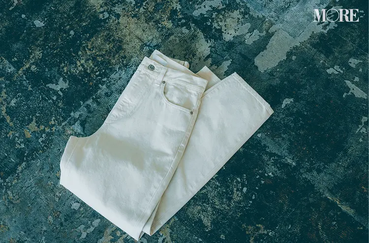 スタイリストが愛用するユニクロのデニムパンツ