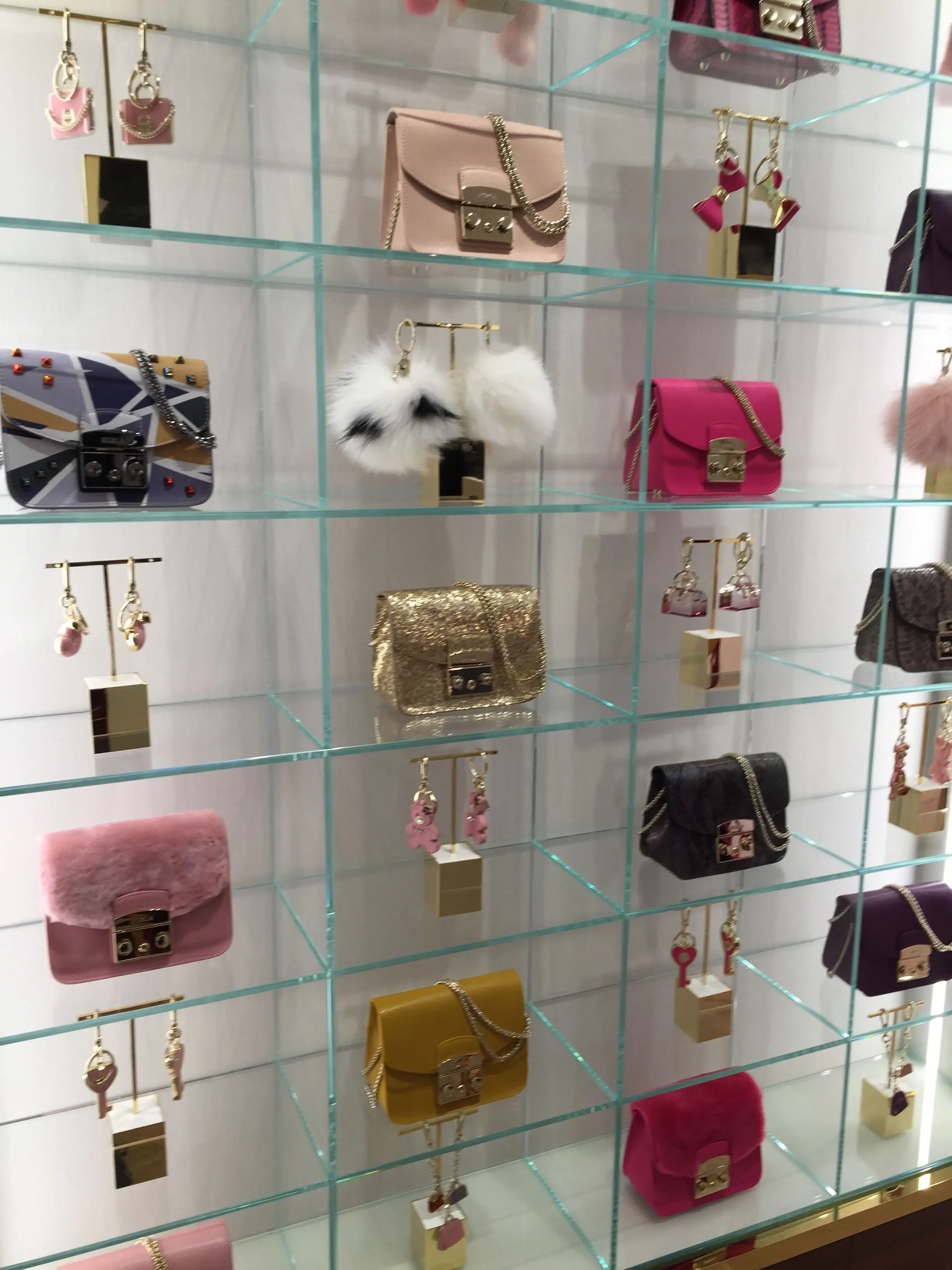 『フルラ 銀座店』のレセプションへ♪_1