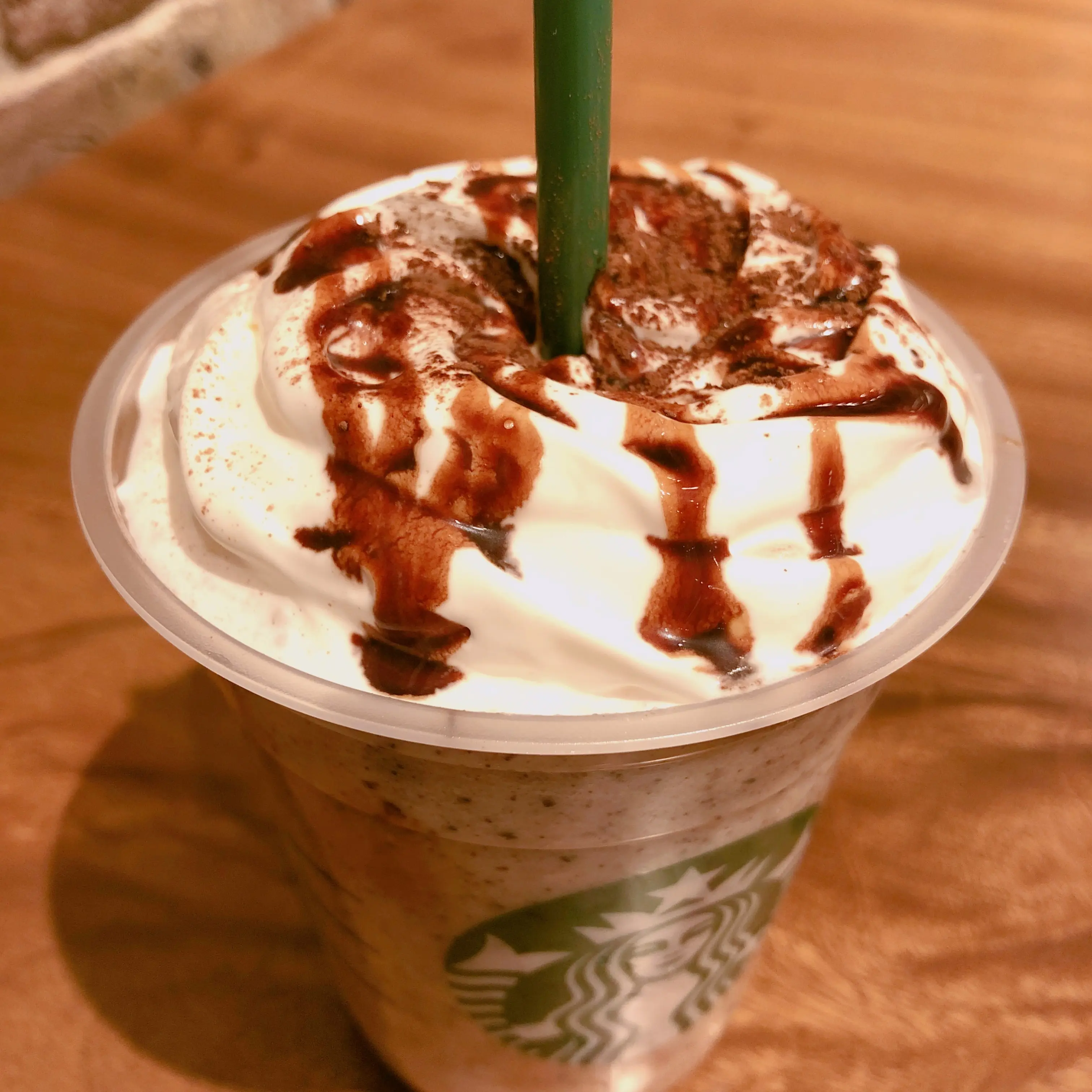 【スタバ】もう飲んだ?バレンタインシーズン限定のフラペチーノを飲みに行かなくっちゃ♡♡_3