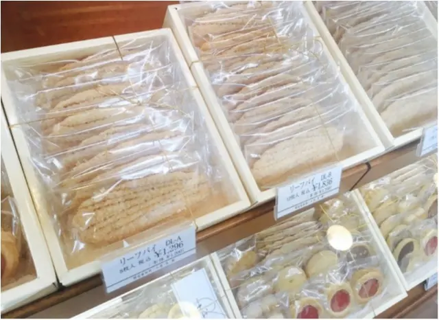 こんなボリューミーなホットケーキみたことない!分厚くてふわっふわの絶品。_3