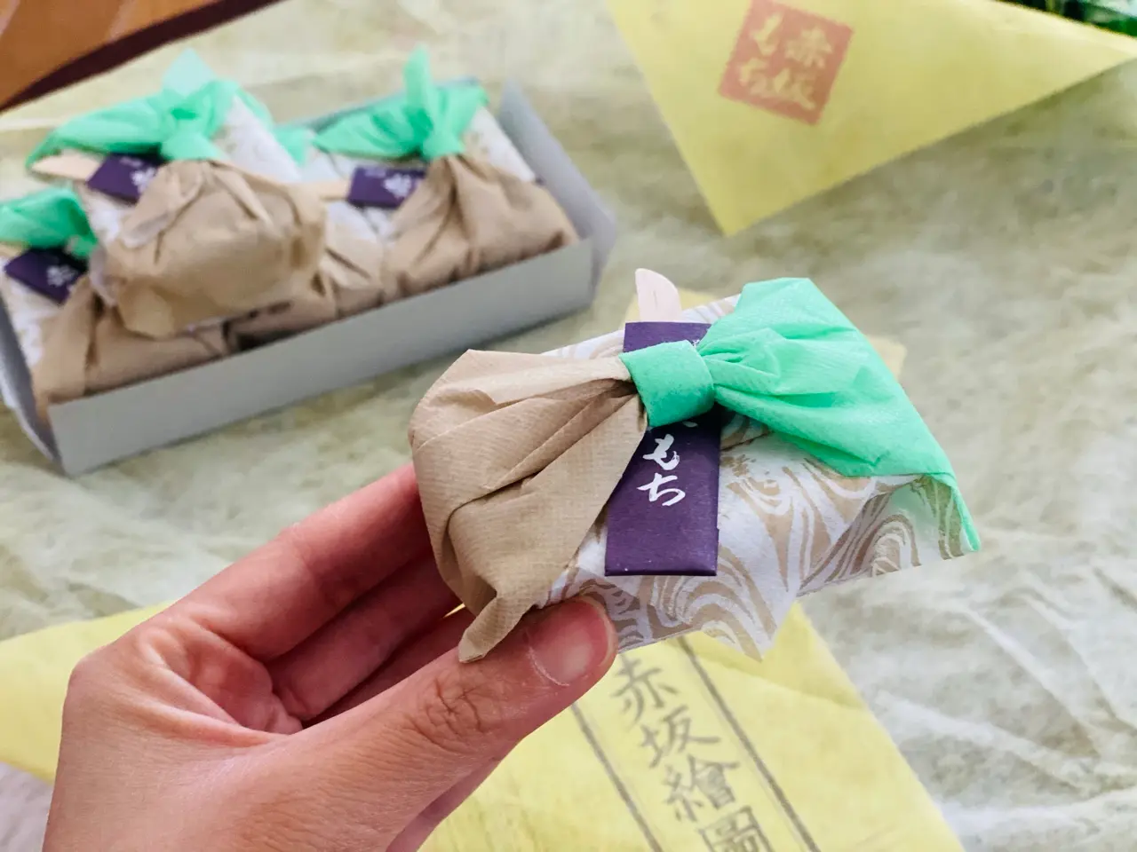 【赤坂青野】和菓子を買うならココ!小風呂敷包みがおしゃれ《赤坂もち》が絶品♡_3