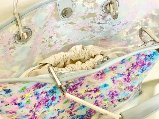 【GU×蜷川実花】最強コラボアイテムがこれからの時期に使える!_2