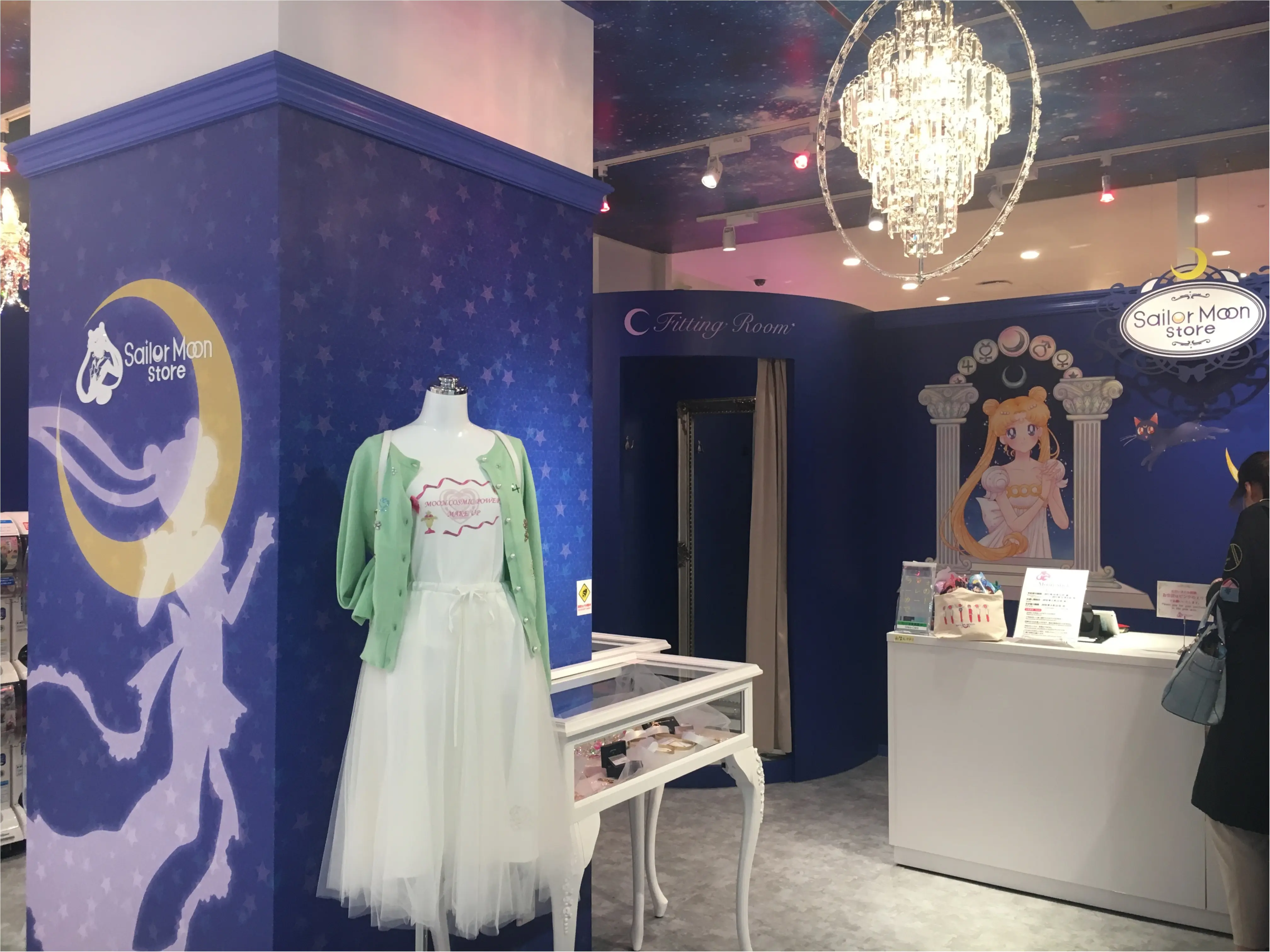 【セーラームーン25周年】世界初のオフィシャルストア誕生!『Sailor Moon store』に行ってみた!_3
