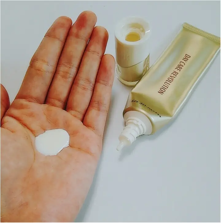 夏の終りの紫外線と秋の始まりの乾燥に、、【ELIXIR】の名品が、明日の私のお肌を変える!!(443 まゆ_2