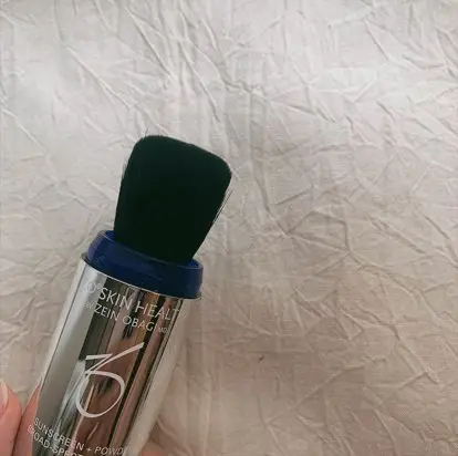 持ち歩きにも便利!ゼオスキン【パウダーサンスクリーンSPF30】_2