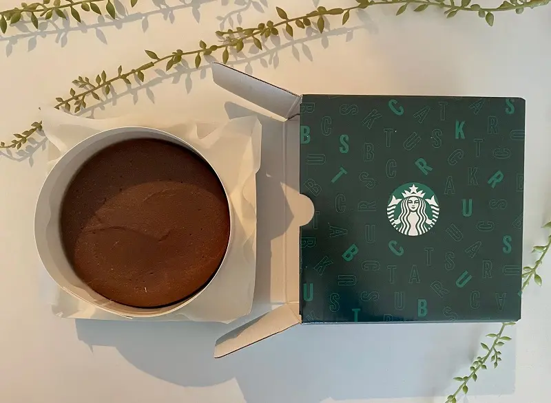 スタバ オンライン限定のホールケーキ「ホリデーチーズケーキ」実物
