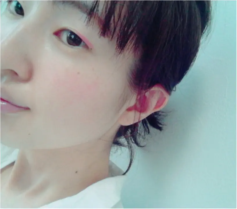 もう「腫れてる?」なんて言わせない!奥二重さんの【ピンク アイシャドウ】の使い方*(443 まゆ_3