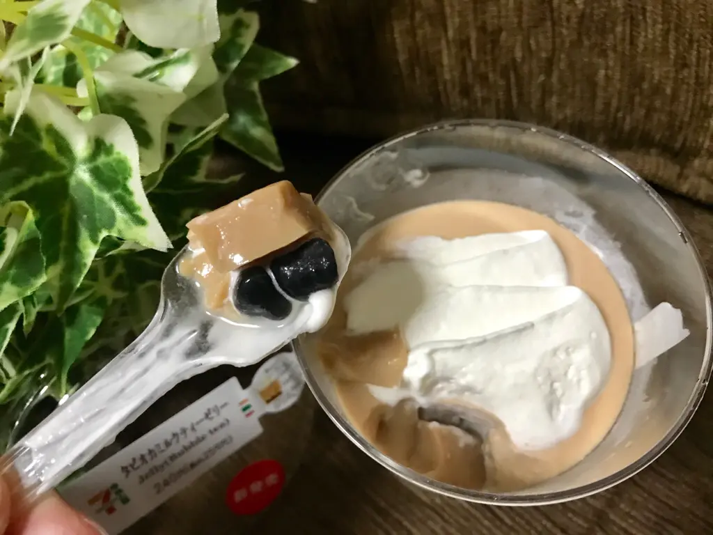 【セブンスイーツ】タピオカがスイーツに!《タピオカミルクティーゼリー》が美味しすぎ♡_4