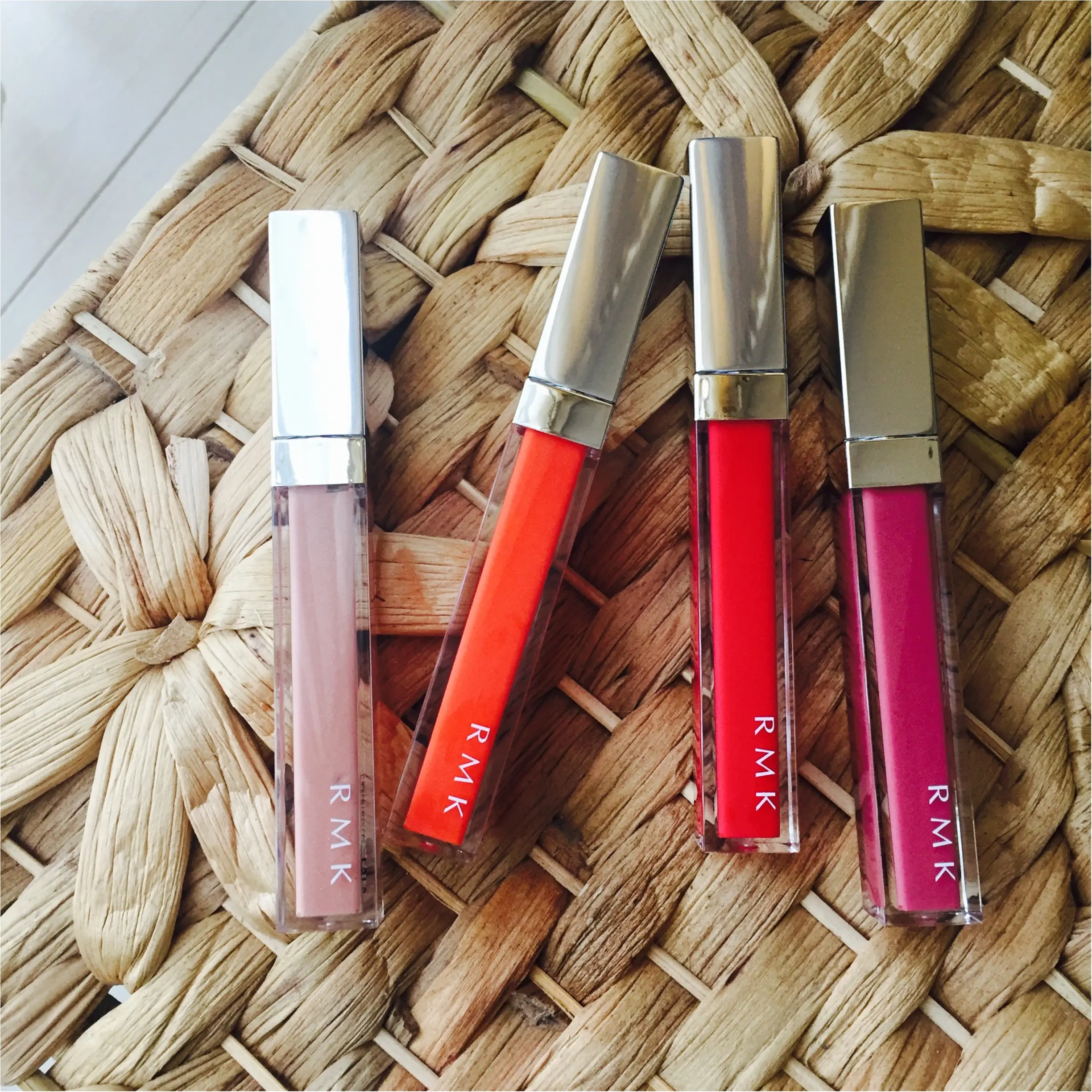 美容界に激震が走るほど売れた『RMK』のグロスの新アイテムが登場!_1