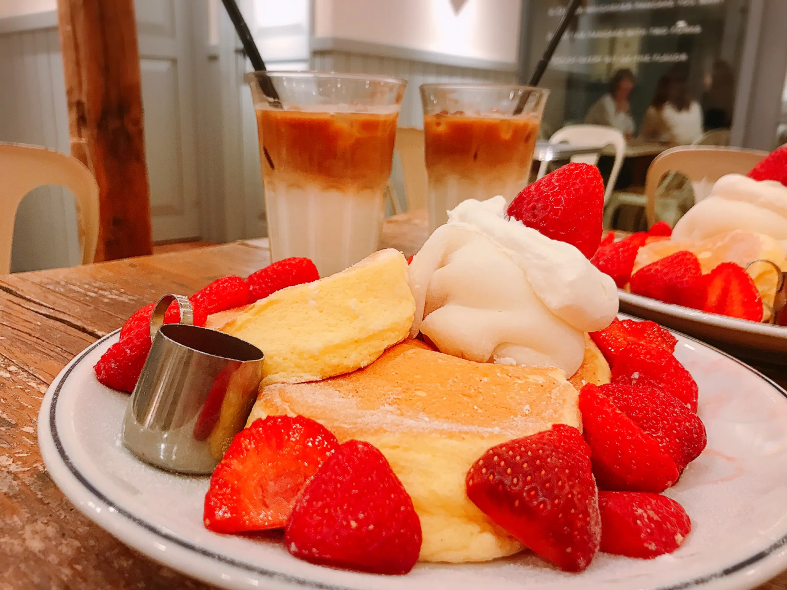 ふわふわ&もちもち♡FLIPPER'S(フリッパーズ)の期間限定いちごパンケーキ_2