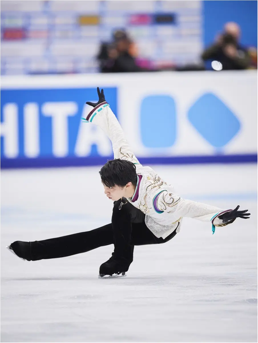 グランプリ(GP)シリーズ初戦のロシア杯は2位。それでも、羽生結弦選手が「足がグタグタになるまで滑る幸福を感じた」理由とは!?_2