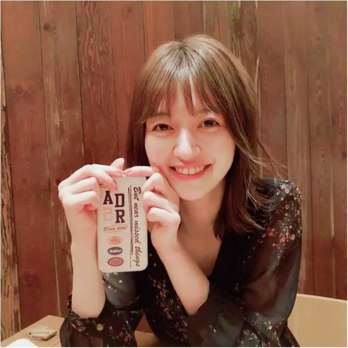 逢沢りなは、韓国ブランド『ADER error』のケース♡【モデルのオフショット:スマホケース編】_1