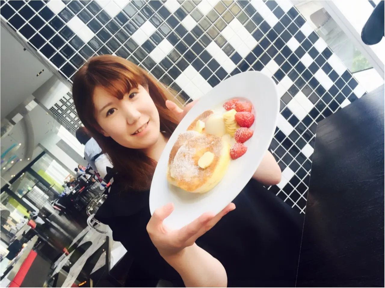 【季節限定いちご添え!】ニューオータニオリジナルパンケーキは食べなきゃ損!です♡_7