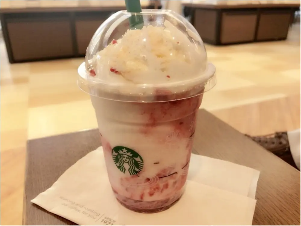 【スタバ新作】先取り!ラズベリーホワイトチョコレートで気分は完全X'mas!インスタ映えも叶っちゃう♡♡_1