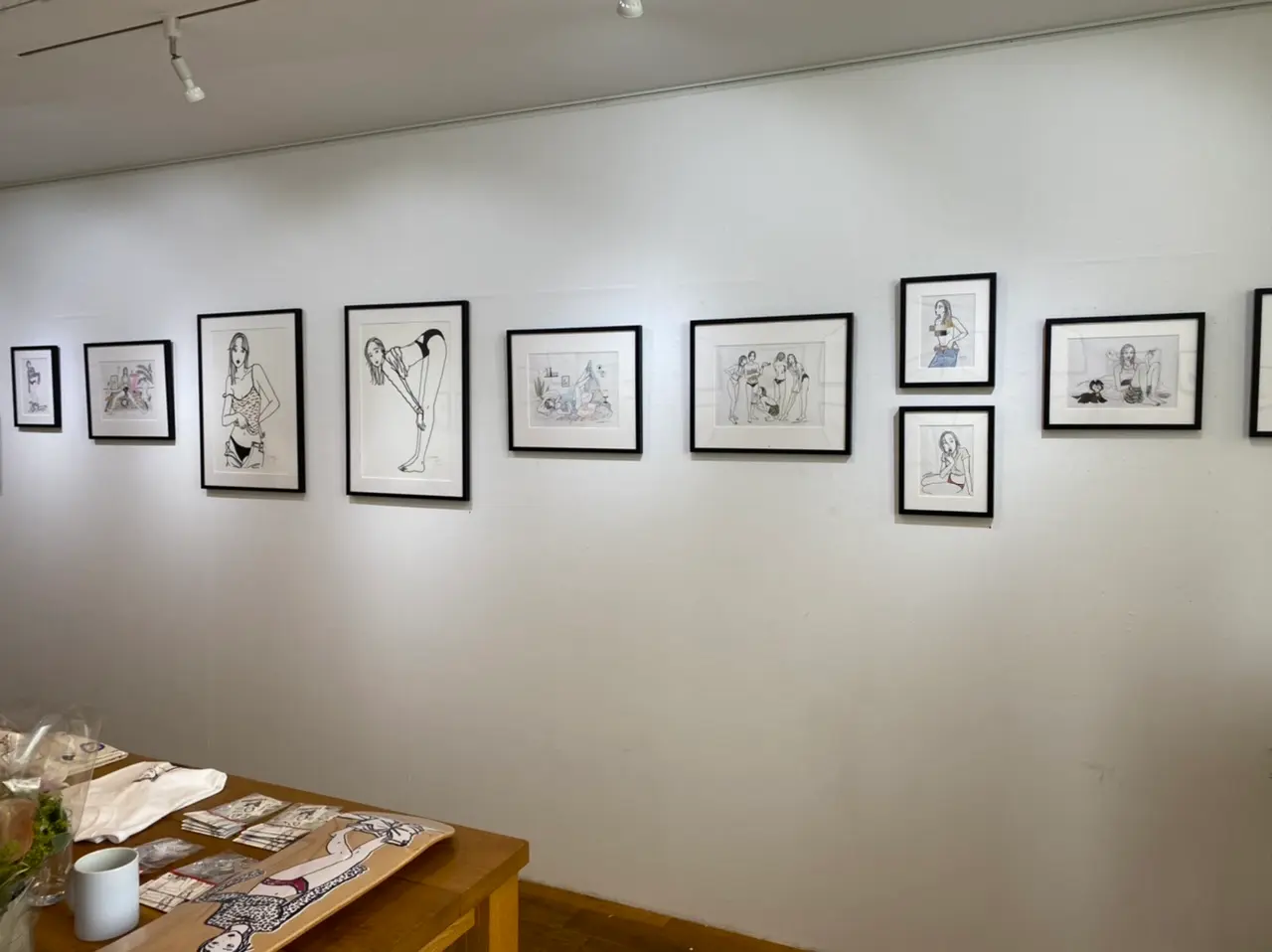 人気イラストレーター【itabamoeさん】初の個展にお邪魔してきました✐⿻*_9