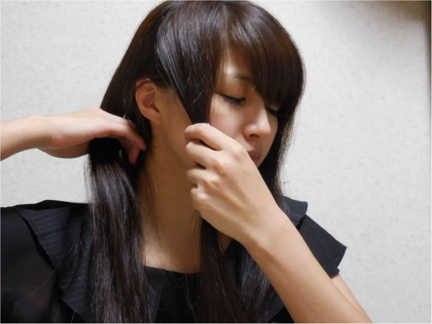 【ヘアアレンジ講座】話題のバックカチューシャでヘアアレンジをさらに華やかにしよう♬_2