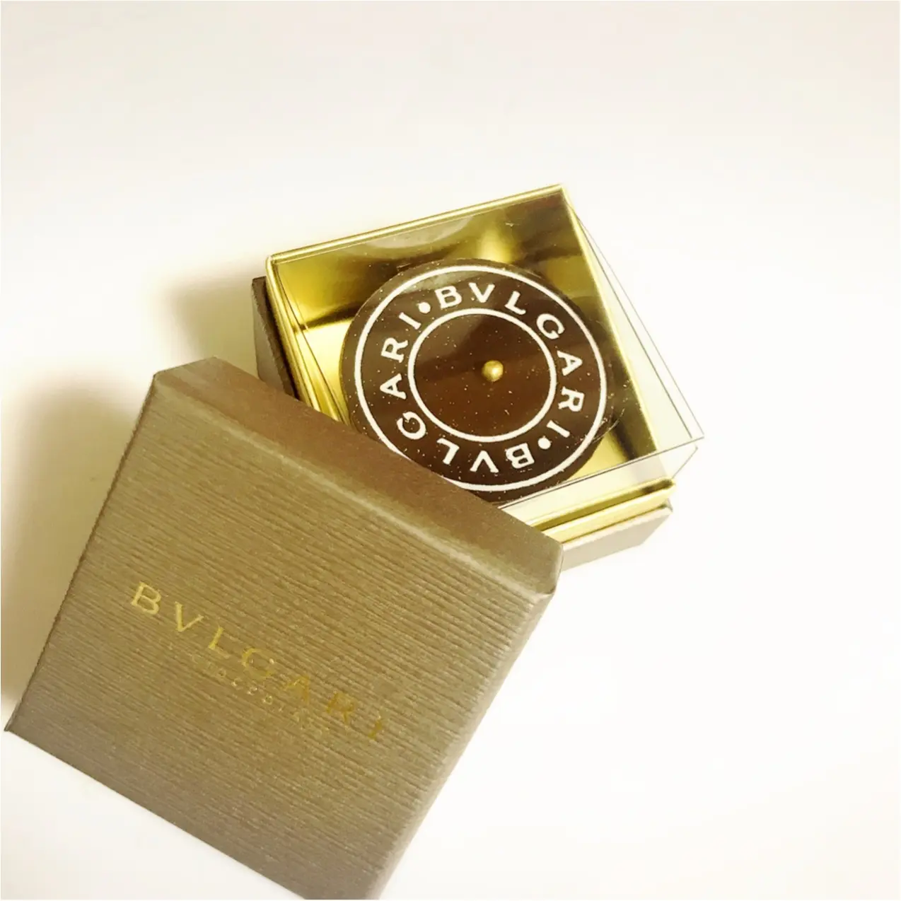 まるで宝石♡ギフトにもぴったり!BVLGARI《チョコレート・ジェムズ》_1
