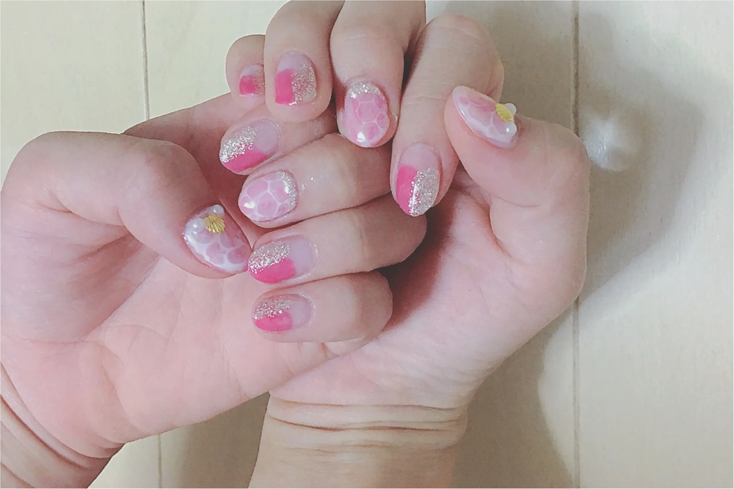 セルフジェルネイル 流行りのドロップネイルにチャレンジしたよ Moreインフルエンサーズブログ Daily More