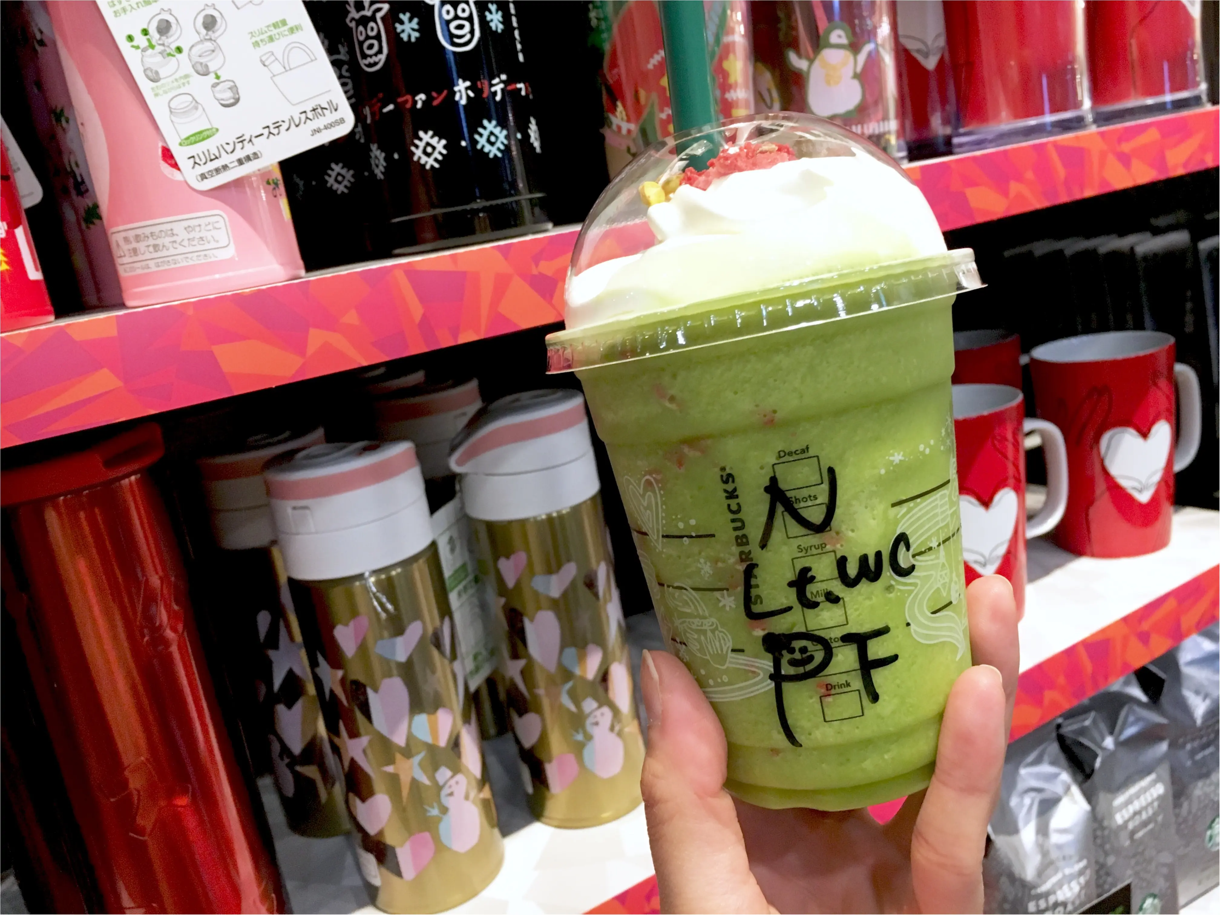 【スタバ】気になる最新ノベルティ速報!&話題のフラペチーノ《さらに美味しくするカスタマイズ》❤️_1