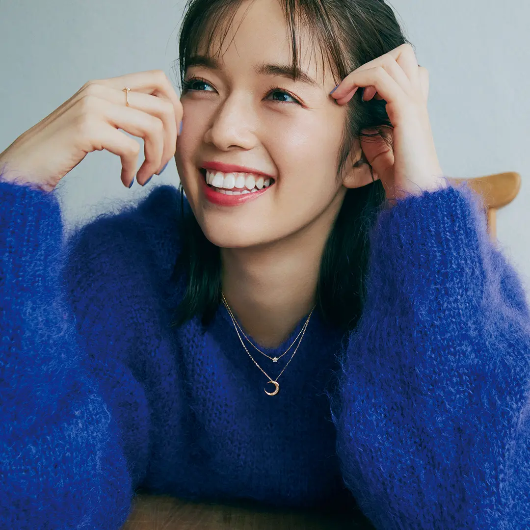 予定のある日も、画面越しでも、さりげなく映える 優しく品よく。『JEWELRY TSUTSUMI』のウインタージュエリー_10