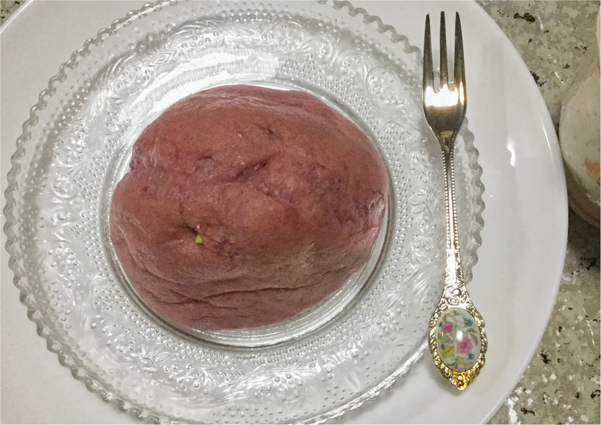 【秋スイーツ】秋といえばサツマイモ!セブンイレブンから発売されたお芋シュークリーム《宮崎紅のさつまいもこ》にハマり中❤️_4