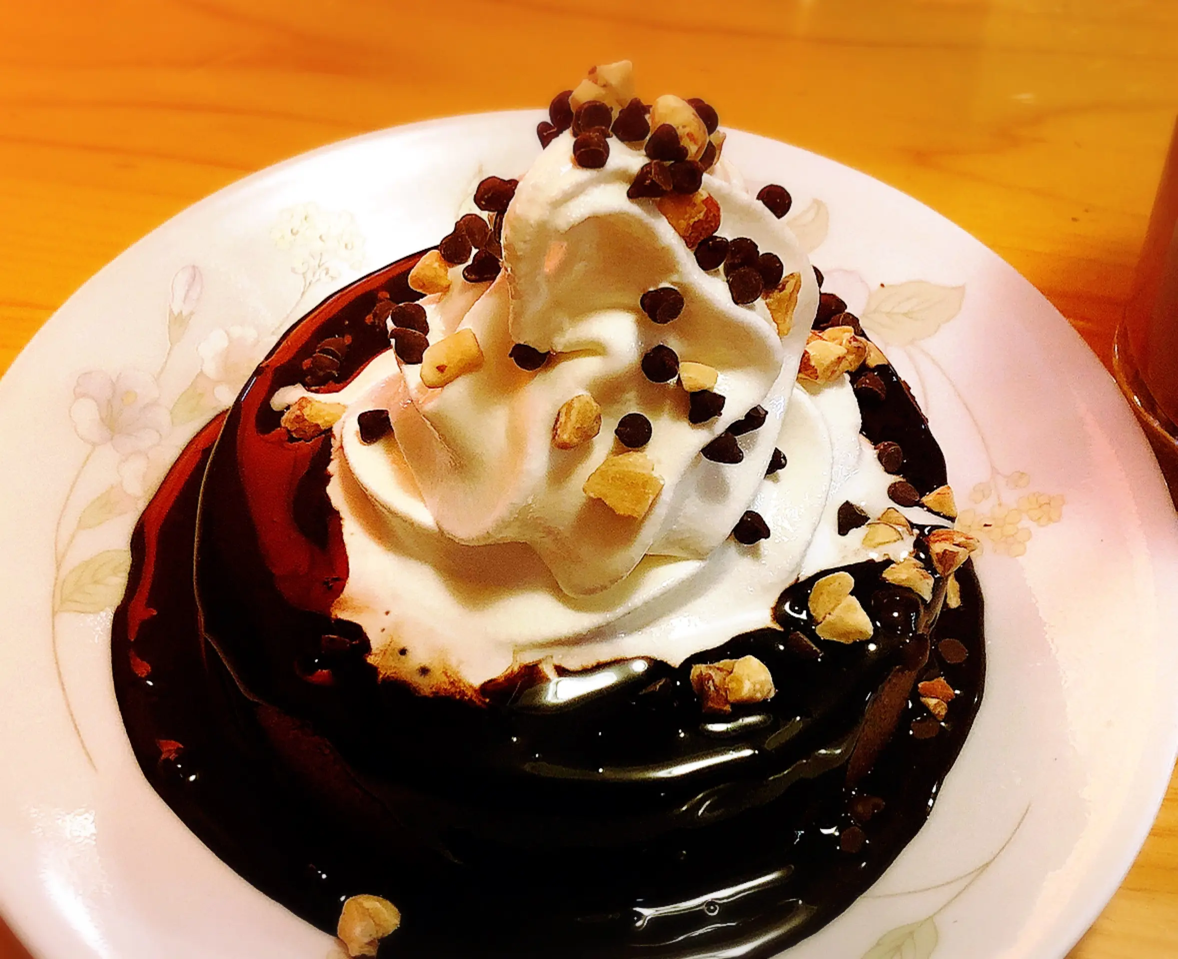 【コメダ珈琲店×GODIVA】今だけコラボ商品♡リッチでなめらかなチョコが最高*。クロネージュ リッチショコラ_3